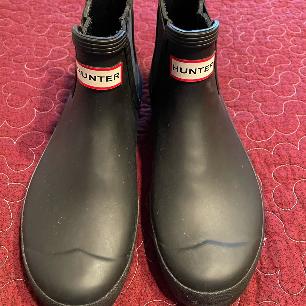 Hunter Chelsea rain boots